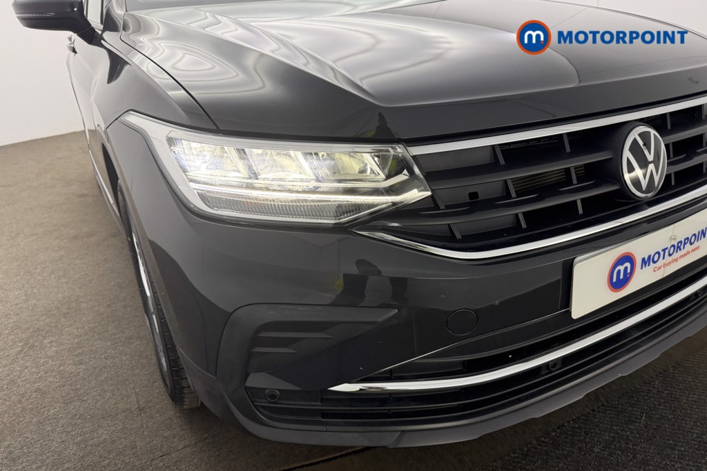 Volkswagen Tiguan Life Manual Petrol SUV - Stock Number (1633677) - 33rd supplementary image