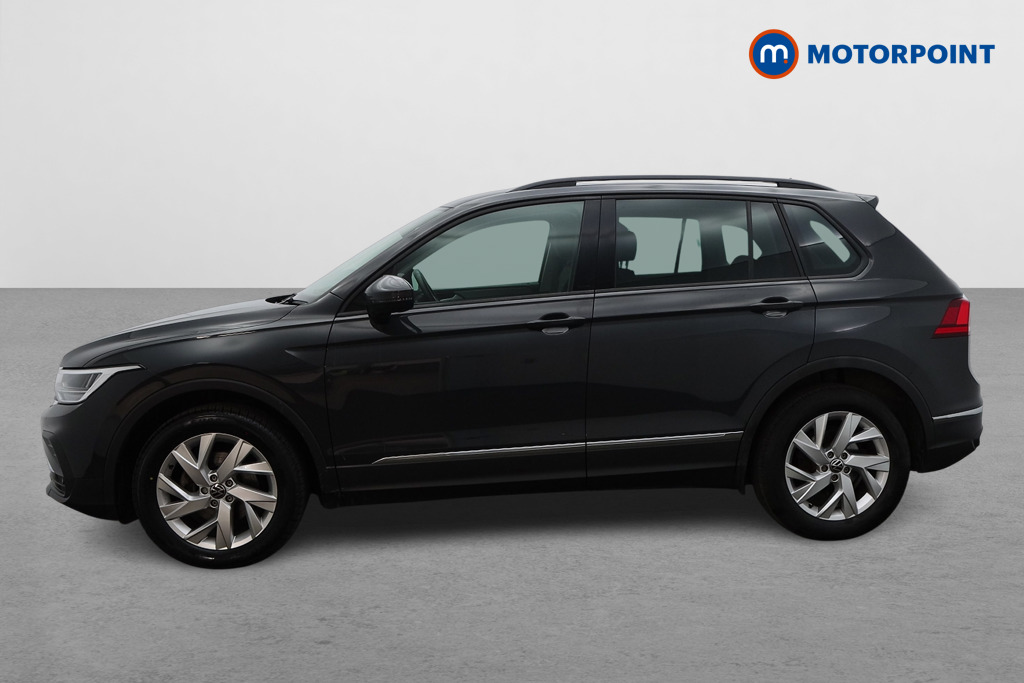Volkswagen Tiguan Life Manual Petrol SUV - Stock Number (1633677) - Passenger side