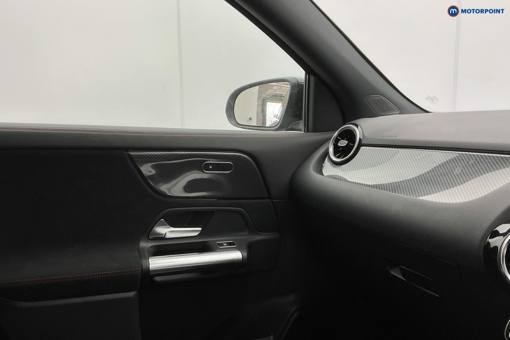 Mercedes-Benz GLA Amg Line Automatic Petrol SUV - Stock Number (1634210) - 21st supplementary image