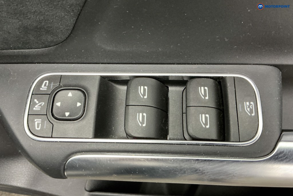 Mercedes-Benz GLA Amg Line Automatic Petrol SUV - Stock Number (1634210) - 28th supplementary image