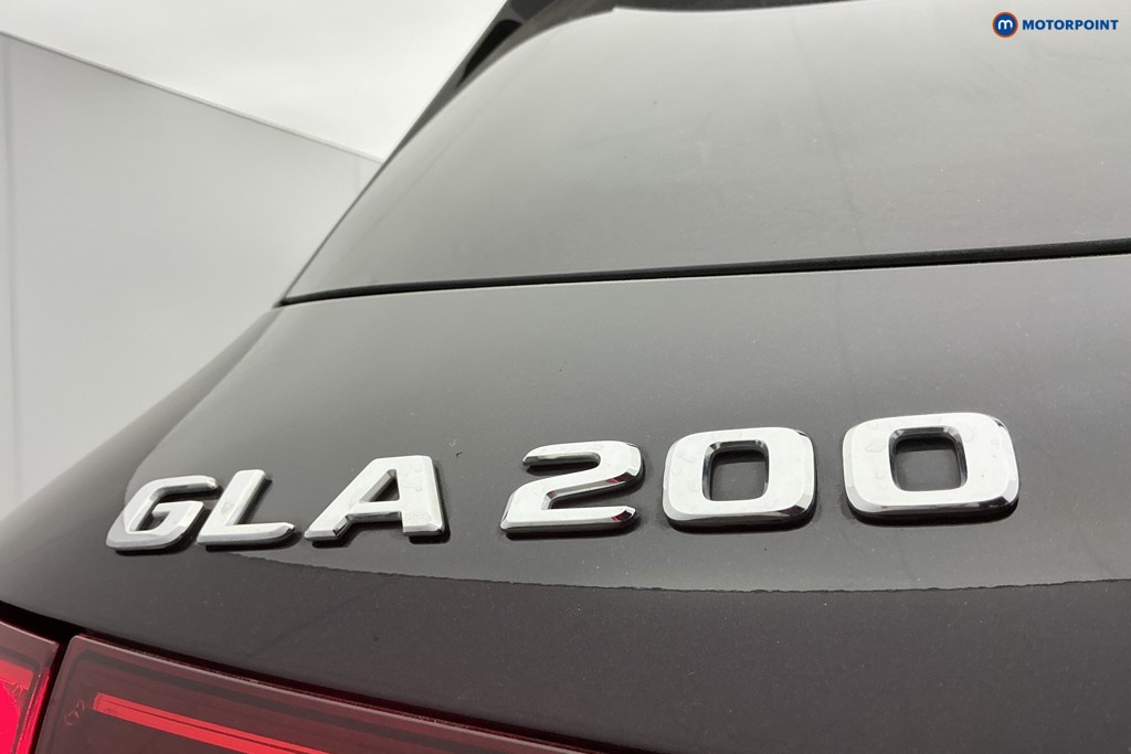 Mercedes-Benz GLA Amg Line Automatic Petrol SUV - Stock Number (1634210) - 36th supplementary image