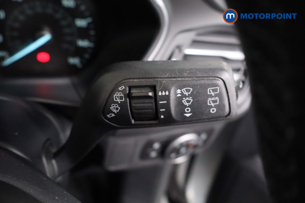 Ford Focus Titanium Edition Manual Petrol Hatchback - Stock Number (1634466) - 16th supplementary image