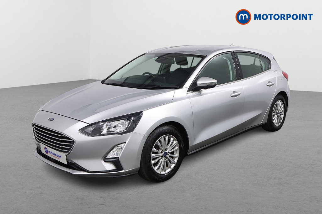 Ford Focus Titanium Edition Manual Petrol Hatchback - Stock Number (1634466) - Passenger side front corner