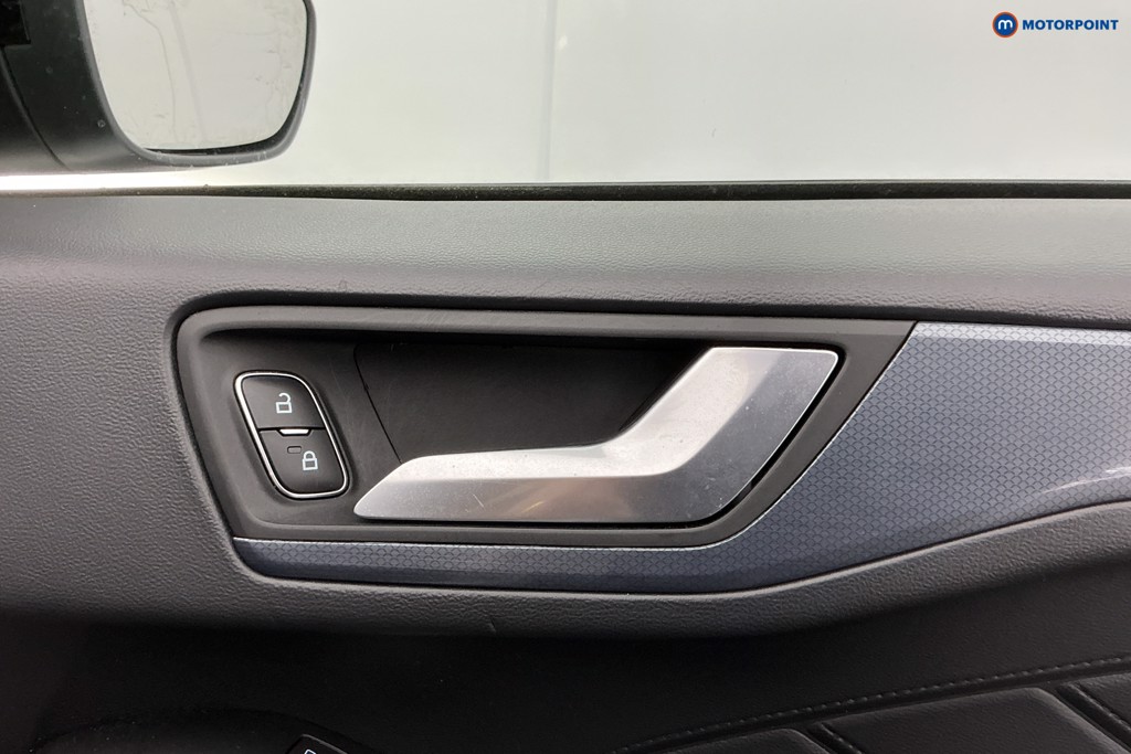 Ford Focus Active Edition Manual Petrol Hatchback - Stock Number (1634761) - 27th supplementary image