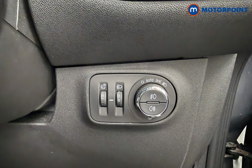 Vauxhall Corsa Energy Manual Petrol Hatchback - Stock Number (1634774) - 5th supplementary image