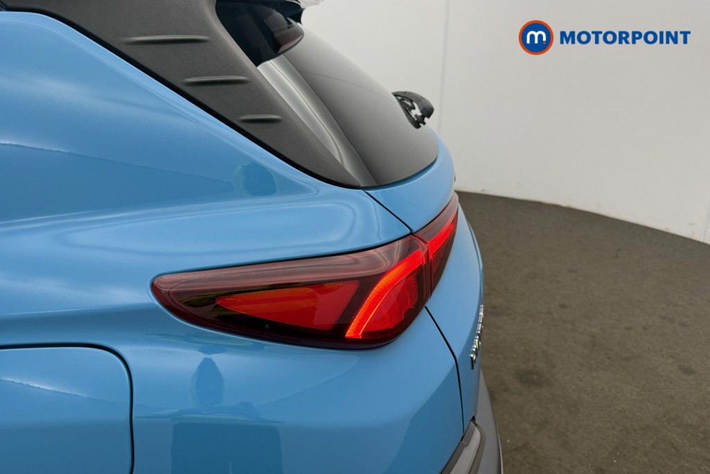 Hyundai Kona Premium Automatic Petrol-Electric Hybrid SUV - Stock Number (1635077) - 8th supplementary image