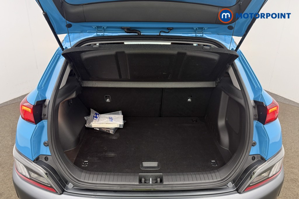 Hyundai Kona Premium Automatic Petrol-Electric Hybrid SUV - Stock Number (1635077) - 13th supplementary image