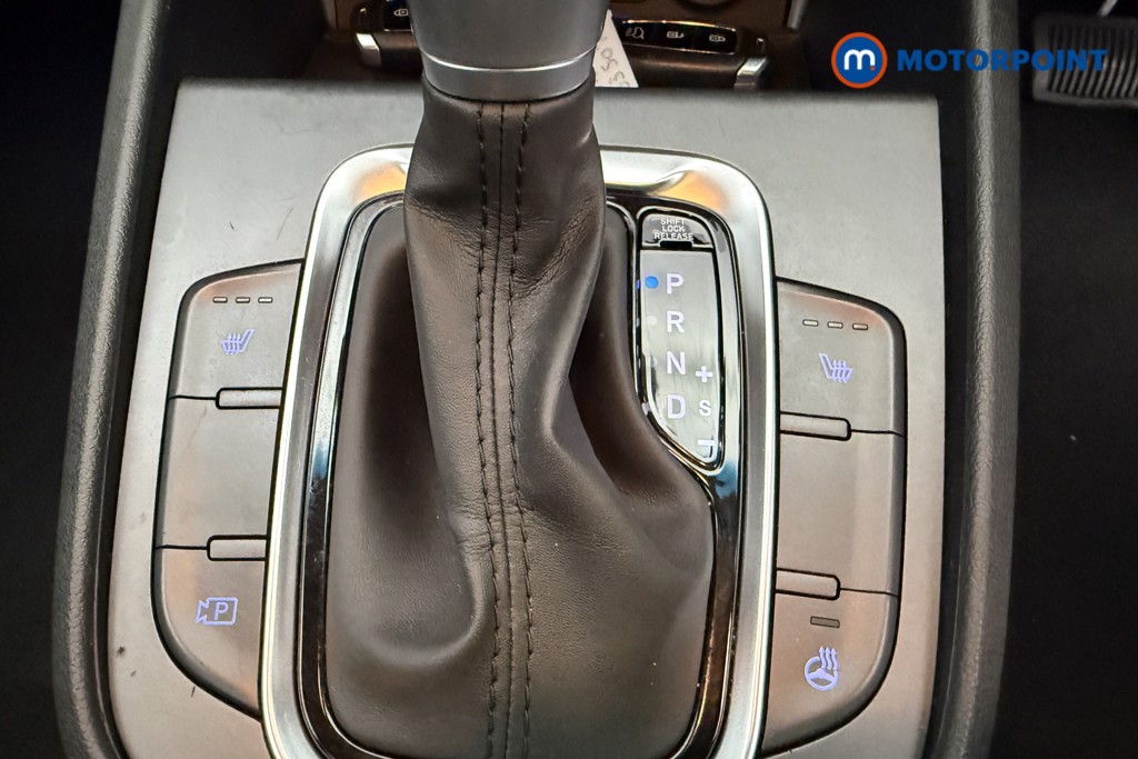 Hyundai Kona Premium Automatic Petrol-Electric Hybrid SUV - Stock Number (1635077) - 23rd supplementary image