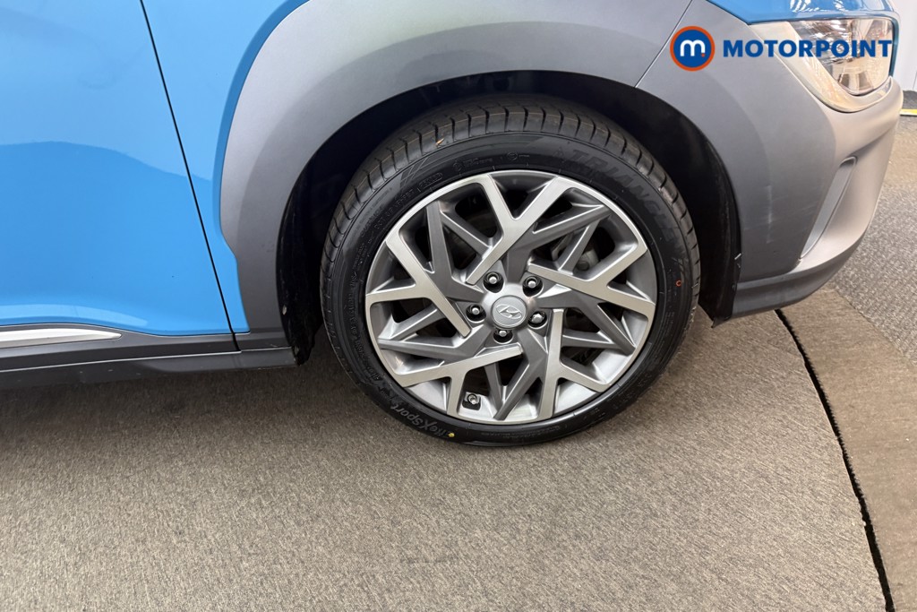 Hyundai Kona Premium Automatic Petrol-Electric Hybrid SUV - Stock Number (1635077) - 35th supplementary image