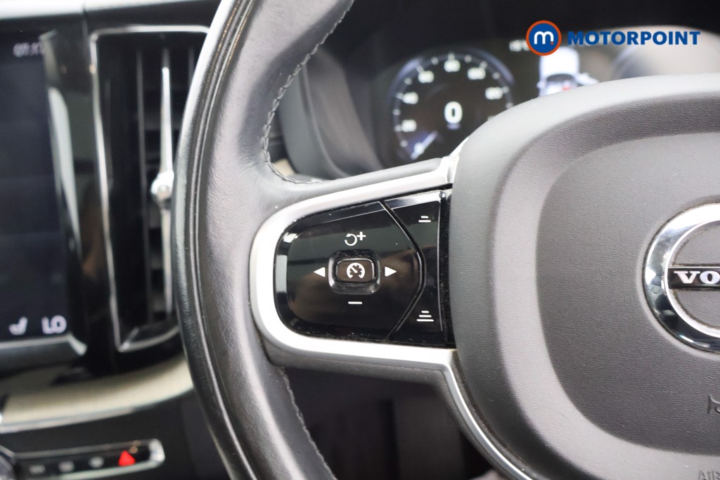Volvo Xc60 Inscription Pro Automatic Petrol Plug-In Hybrid SUV - Stock Number (1635251) - 2nd supplementary image