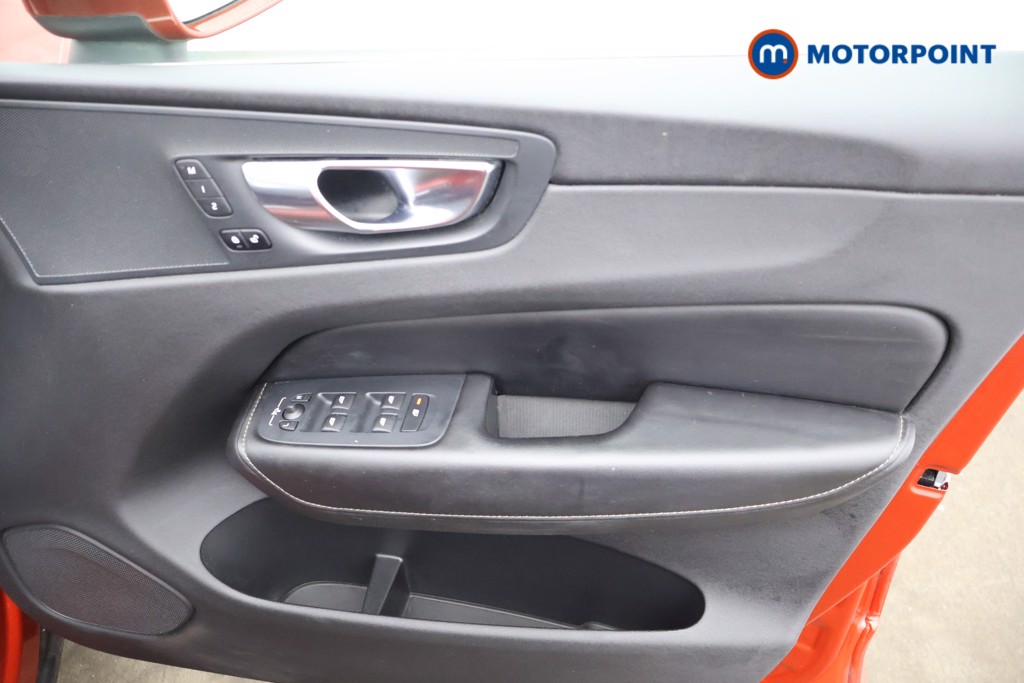 Volvo Xc60 Inscription Pro Automatic Petrol Plug-In Hybrid SUV - Stock Number (1635251) - 11th supplementary image
