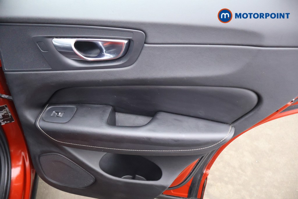 Volvo Xc60 Inscription Pro Automatic Petrol Plug-In Hybrid SUV - Stock Number (1635251) - 17th supplementary image