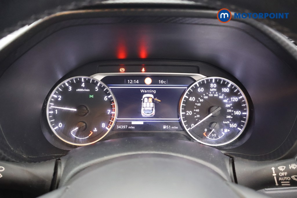 Nissan Juke N-Connecta Manual Petrol SUV - Stock Number (1635256) - 4th supplementary image