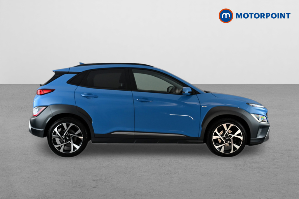 Hyundai Kona Premium Manual Petrol SUV - Stock Number (1635808) - Drivers side
