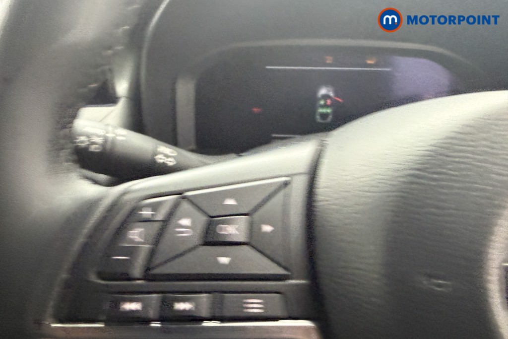 Nissan Juke N-Connecta Manual Petrol SUV - Stock Number (1635838) - 16th supplementary image