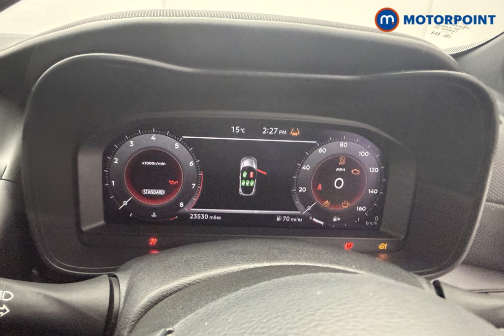Nissan Juke N-Connecta Manual Petrol SUV - Stock Number (1635838) - 17th supplementary image