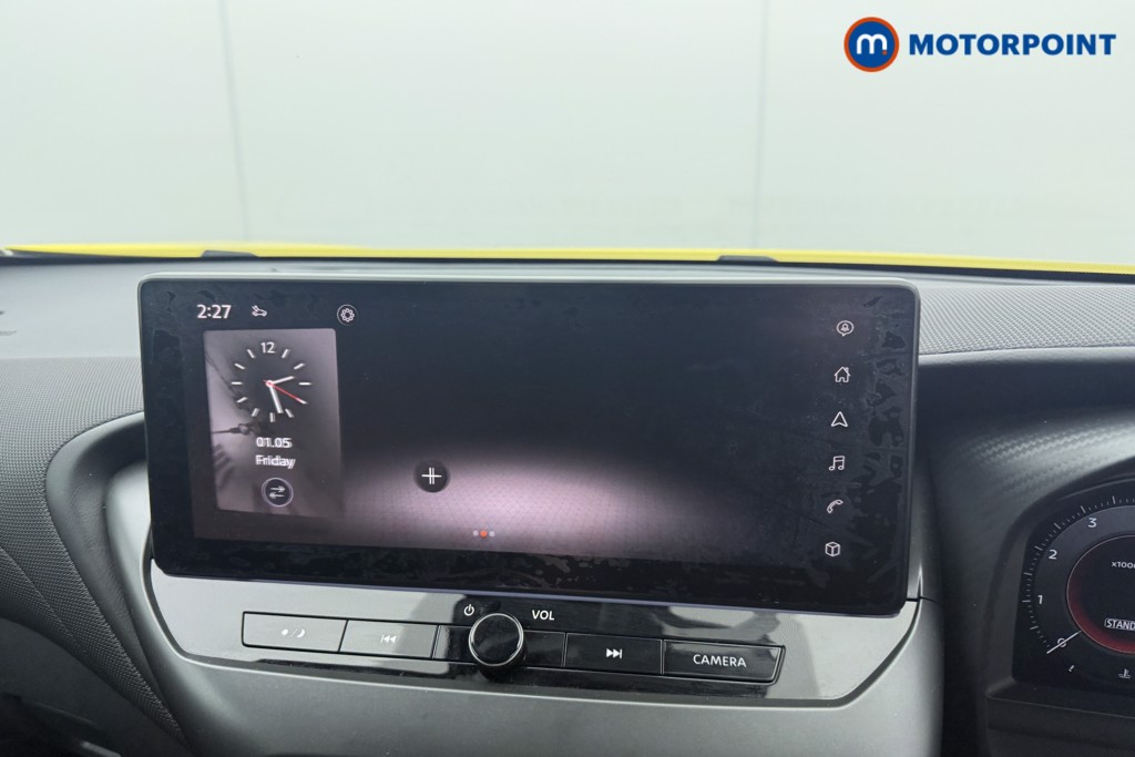 Nissan Juke N-Connecta Manual Petrol SUV - Stock Number (1635838) - 20th supplementary image