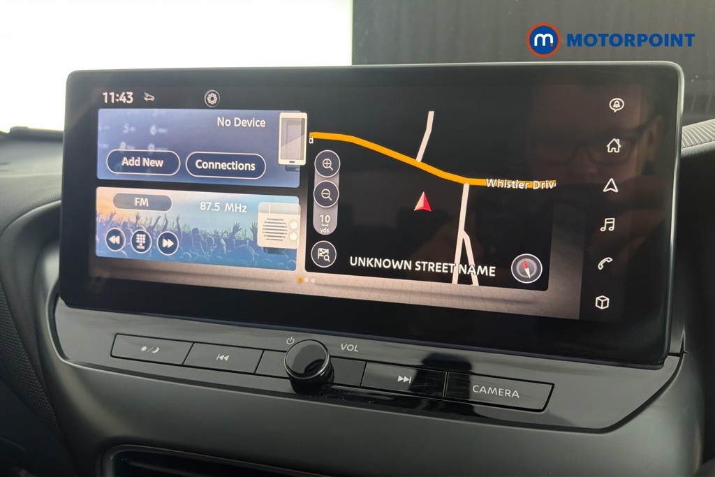 Nissan Juke N-Connecta Automatic Petrol SUV - Stock Number (1635853) - 9th supplementary image