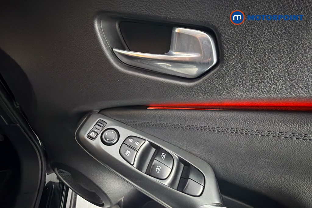 Nissan Juke N-Connecta Automatic Petrol SUV - Stock Number (1635853) - 19th supplementary image