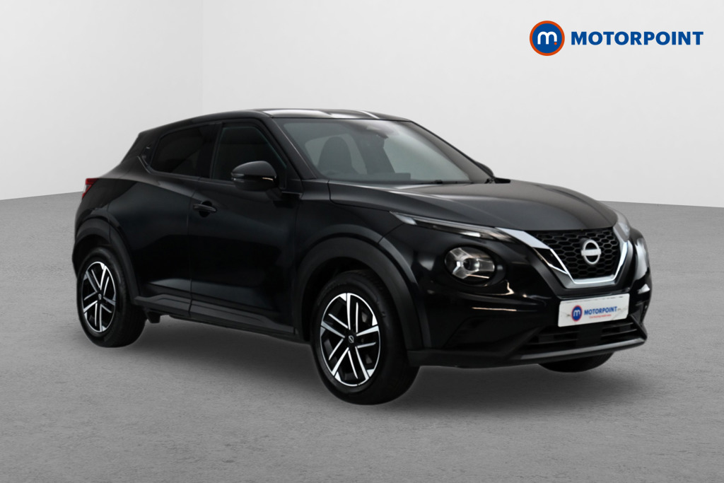 Nissan Juke N-Connecta Automatic Petrol SUV - Stock Number (1635853) - Drivers side front corner