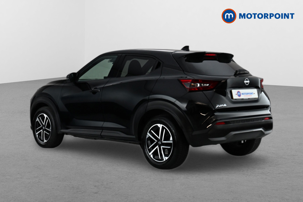 Nissan Juke N-Connecta Automatic Petrol SUV - Stock Number (1635853) - Passenger side rear corner