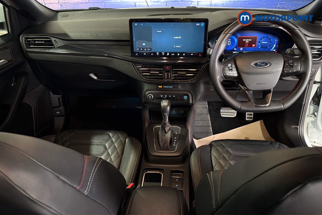Ford Focus St-Line X Automatic Petrol Estate - Stock Number (1635969) - 1st supplementary image