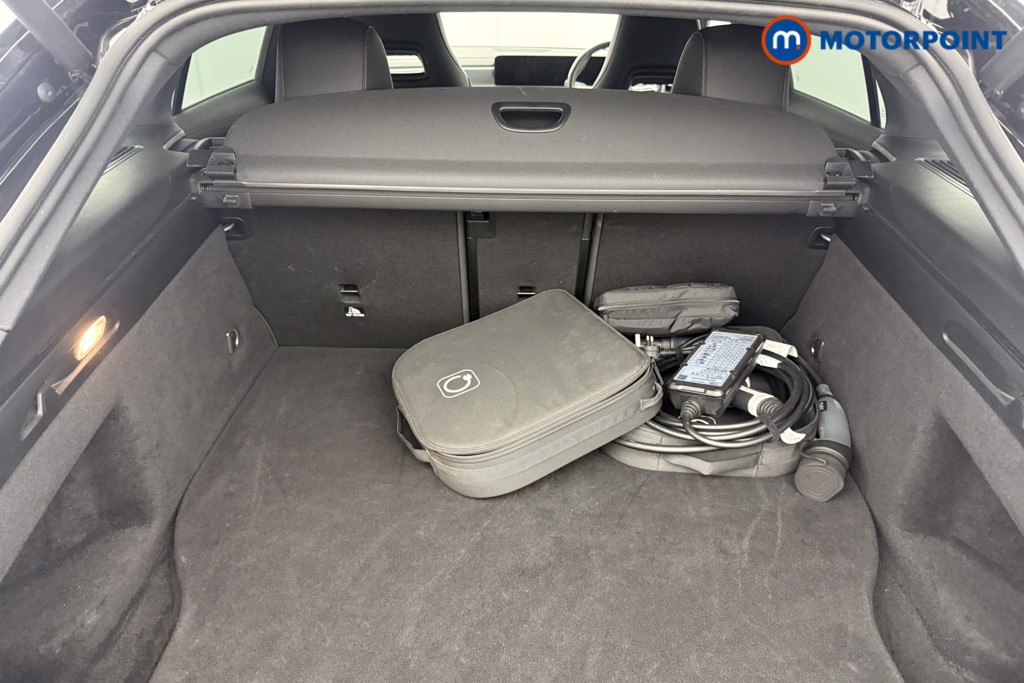 Mercedes-Benz CLA Amg Line Automatic Petrol Plug-In Hybrid Estate - Stock Number (1636312) - 4th supplementary image
