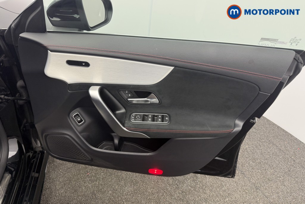 Mercedes-Benz CLA Amg Line Automatic Petrol Plug-In Hybrid Estate - Stock Number (1636312) - 9th supplementary image