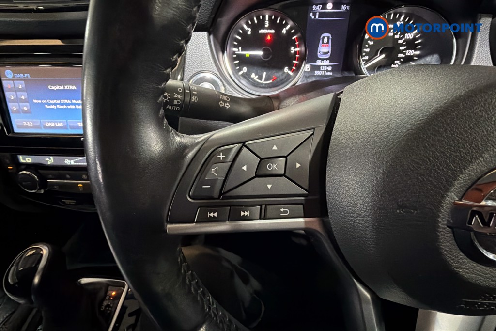 Nissan X-Trail Tekna Automatic Diesel SUV - Stock Number (1636354) - 3rd supplementary image