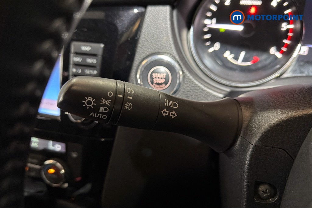 Nissan X-Trail Tekna Automatic Diesel SUV - Stock Number (1636354) - 6th supplementary image
