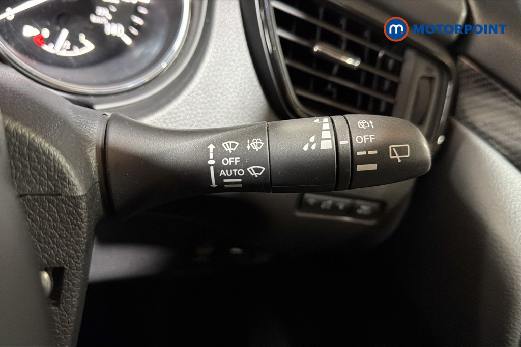 Nissan X-Trail Tekna Automatic Diesel SUV - Stock Number (1636354) - 7th supplementary image