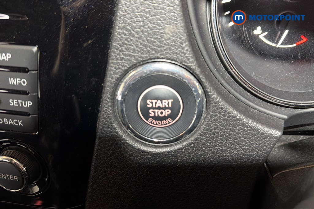 Nissan X-Trail Tekna Automatic Diesel SUV - Stock Number (1636354) - 10th supplementary image