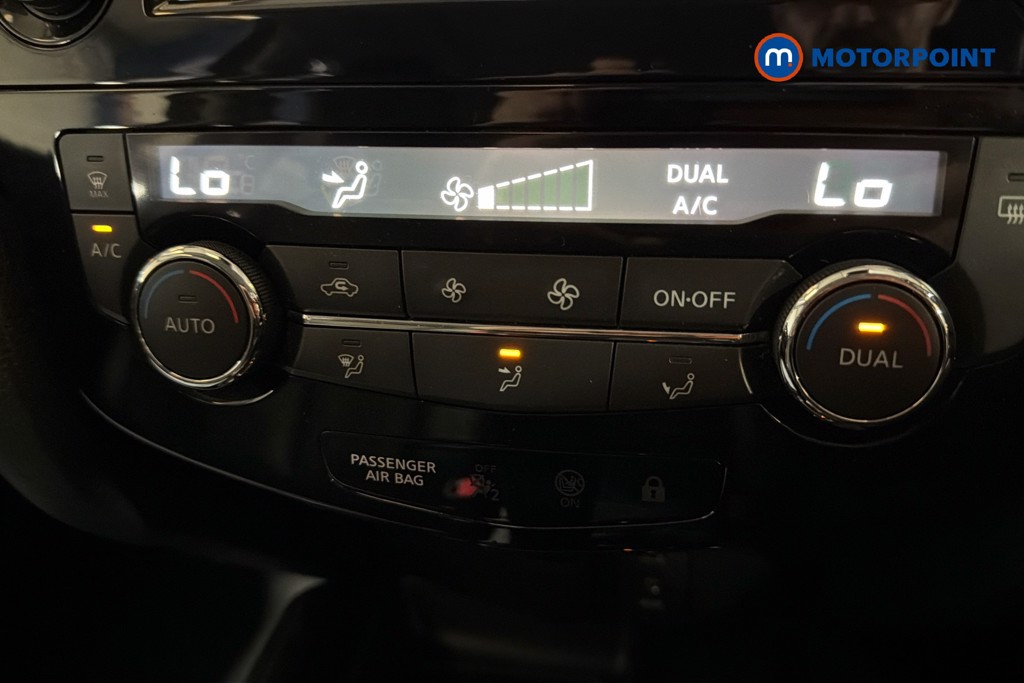 Nissan X-Trail Tekna Automatic Diesel SUV - Stock Number (1636354) - 12th supplementary image