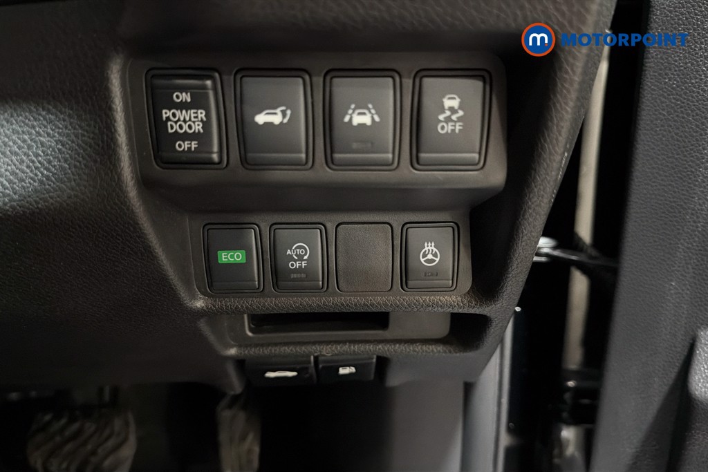 Nissan X-Trail Tekna Automatic Diesel SUV - Stock Number (1636354) - 18th supplementary image