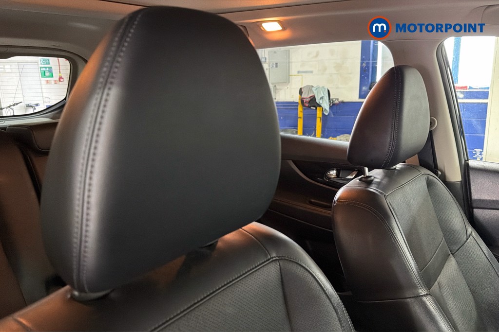Nissan X-Trail Tekna Automatic Diesel SUV - Stock Number (1636354) - 23rd supplementary image