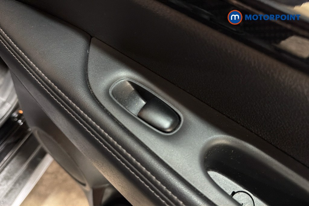 Nissan X-Trail Tekna Automatic Diesel SUV - Stock Number (1636354) - 30th supplementary image