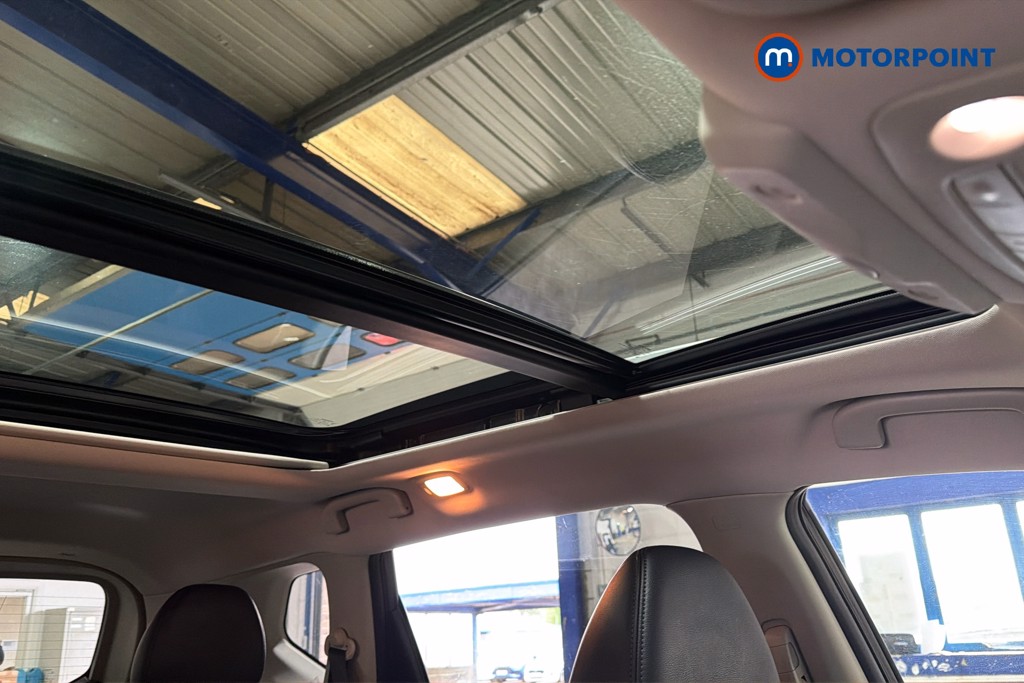 Nissan X-Trail Tekna Automatic Diesel SUV - Stock Number (1636354) - 32nd supplementary image