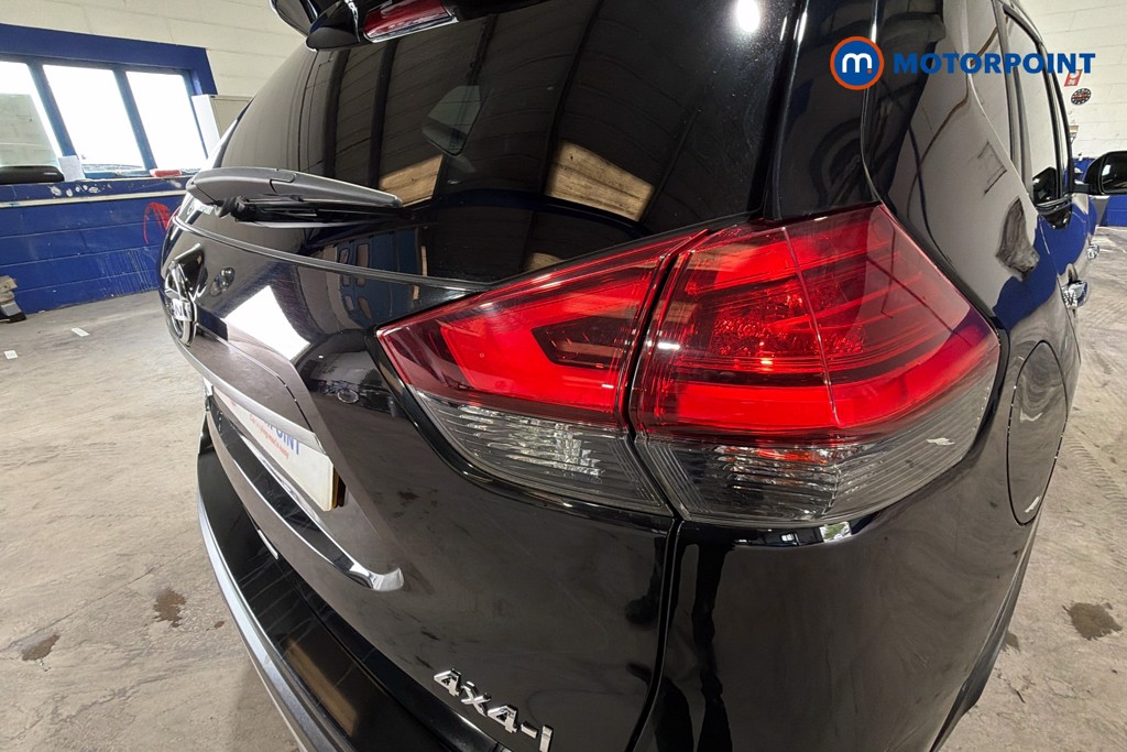 Nissan X-Trail Tekna Automatic Diesel SUV - Stock Number (1636354) - 38th supplementary image