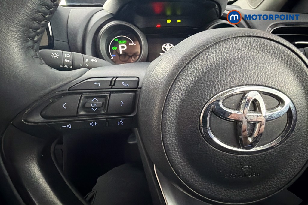Toyota Yaris Cross Icon Automatic Petrol-Electric Hybrid Estate - Stock Number (1636673) - 3rd supplementary image