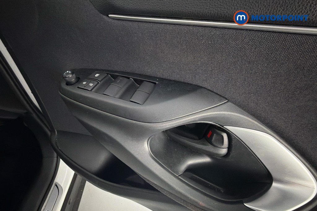 Toyota Yaris Cross Icon Automatic Petrol-Electric Hybrid Estate - Stock Number (1636673) - 19th supplementary image