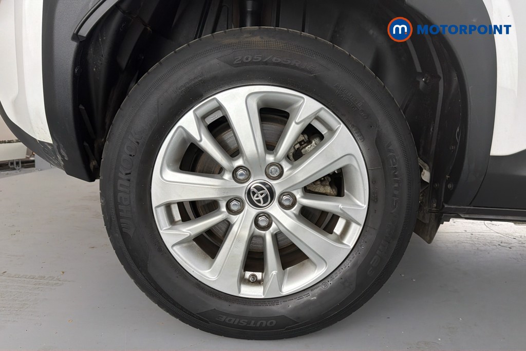 Toyota Yaris Cross Icon Automatic Petrol-Electric Hybrid Estate - Stock Number (1636673) - 49th supplementary image