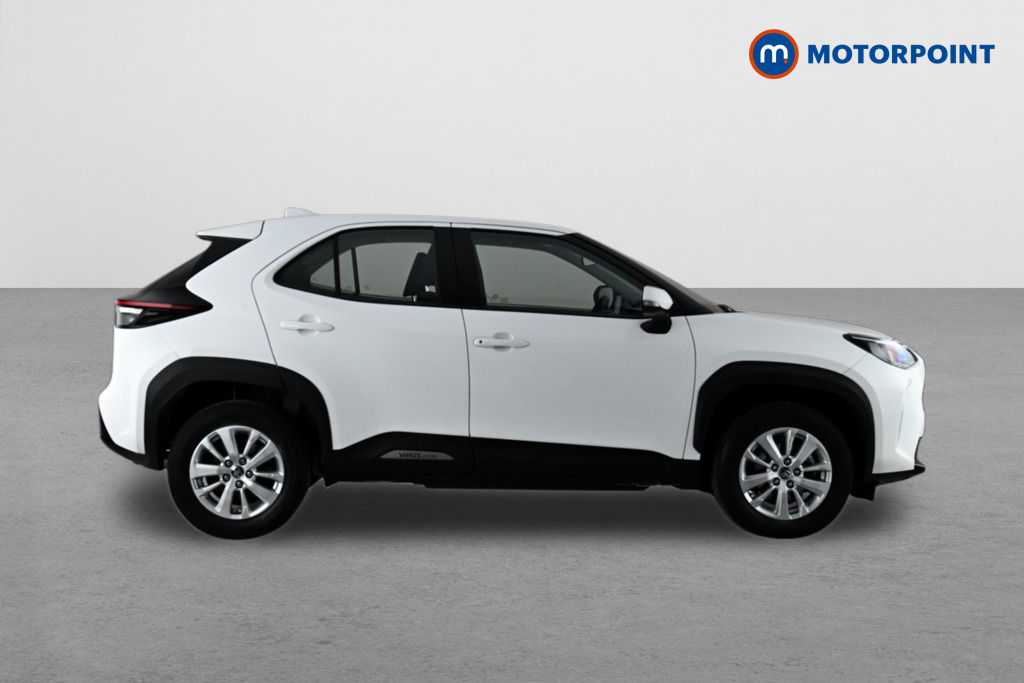Toyota Yaris Cross Icon Automatic Petrol-Electric Hybrid Estate - Stock Number (1636673) - Drivers side