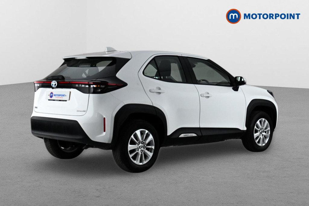 Toyota Yaris Cross Icon Automatic Petrol-Electric Hybrid Estate - Stock Number (1636673) - Drivers side rear corner