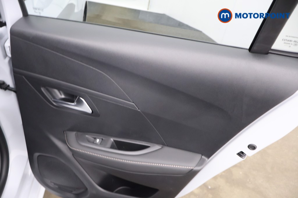 Peugeot 208 Allure Automatic Petrol Hatchback - Stock Number (1636807) - 14th supplementary image