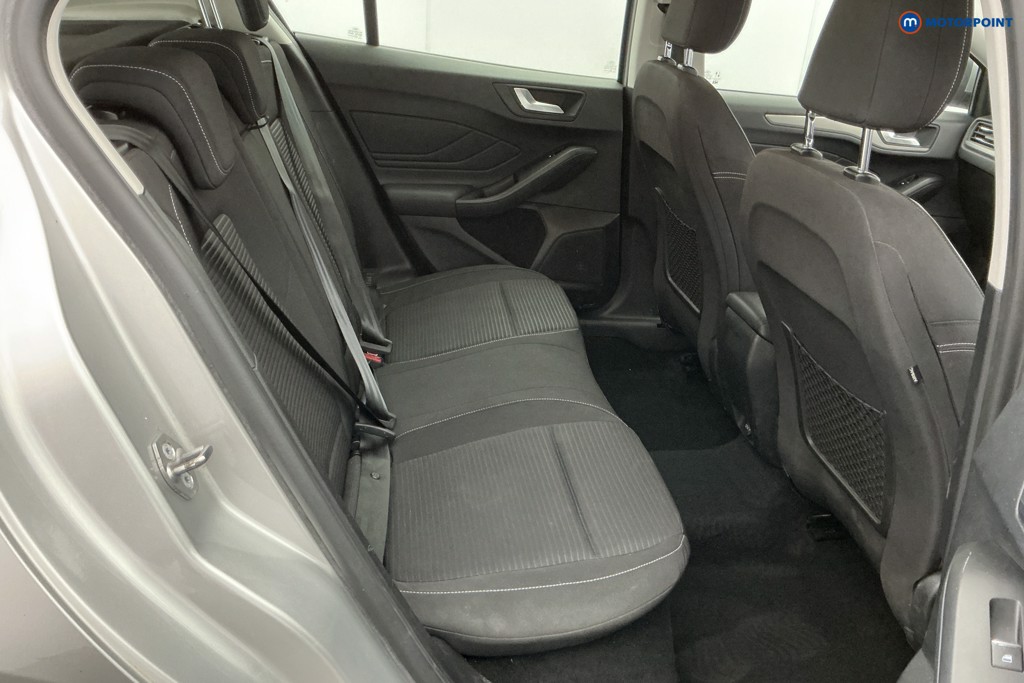 Ford Focus Titanium Automatic Petrol Hatchback - Stock Number (1637010) - 5th supplementary image
