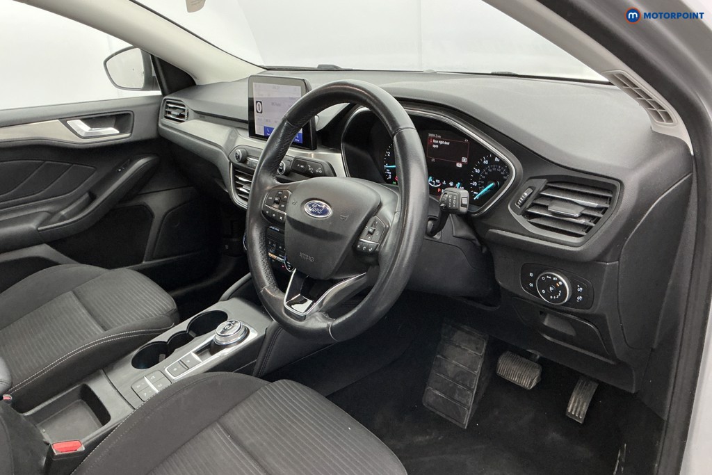 Ford Focus Titanium Automatic Petrol Hatchback - Stock Number (1637010) - 8th supplementary image