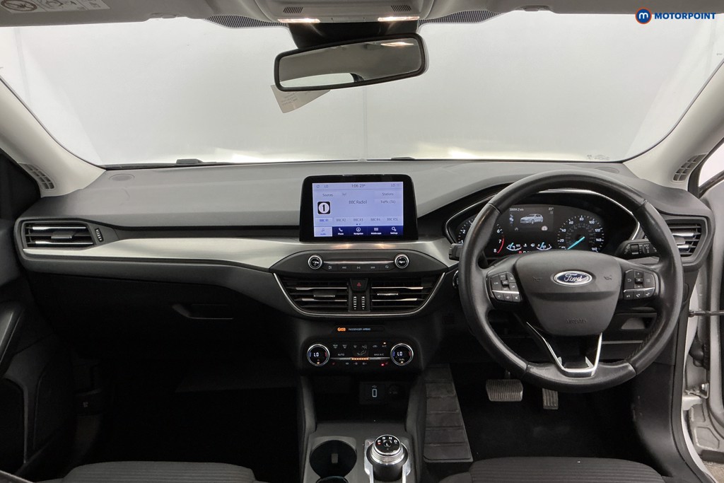 Ford Focus Titanium Automatic Petrol Hatchback - Stock Number (1637010) - 13th supplementary image