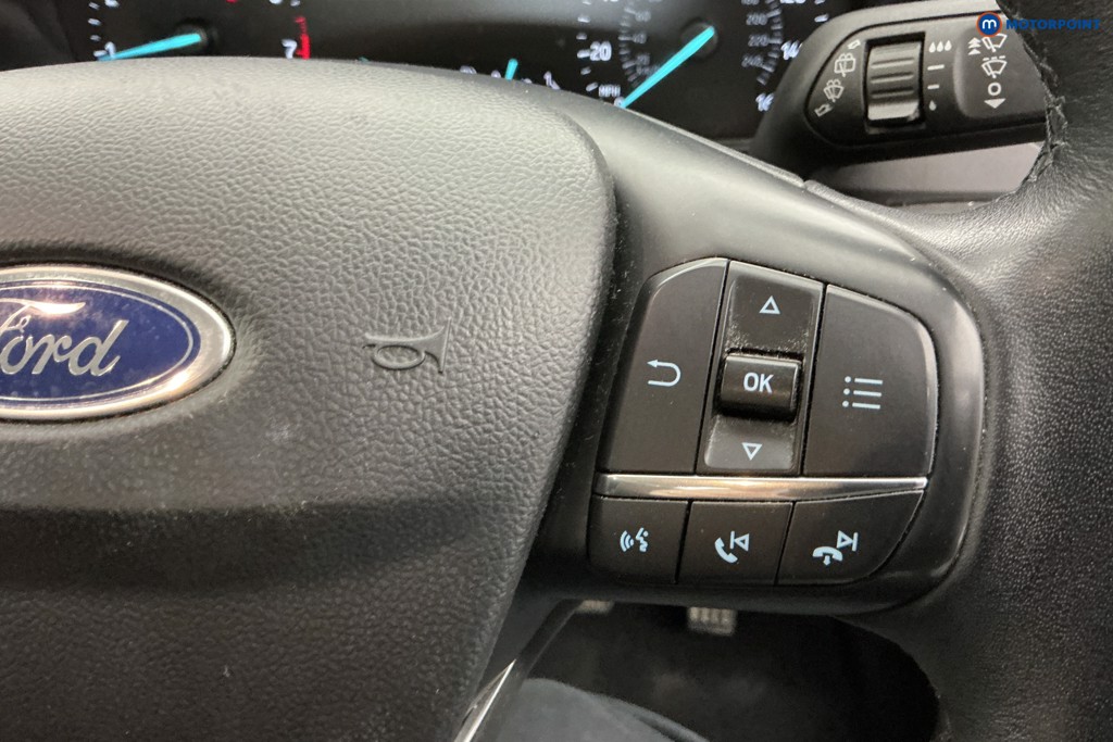 Ford Focus Titanium Automatic Petrol Hatchback - Stock Number (1637010) - 25th supplementary image