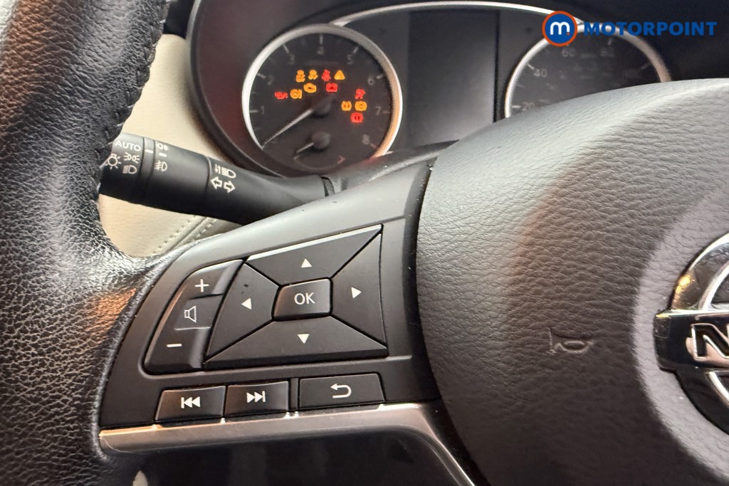Nissan Micra Tekna Manual Petrol Hatchback - Stock Number (1637041) - 14th supplementary image
