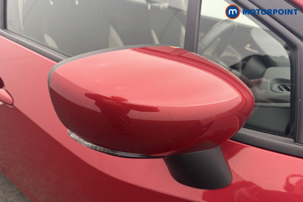 Nissan Micra Tekna Manual Petrol Hatchback - Stock Number (1637041) - 21st supplementary image